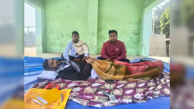 पूर्णिया सांसद की रिहाई व मेनहा में मेडिकल निर्माण को लेकर तीसरे दिन भी अनशन जारी