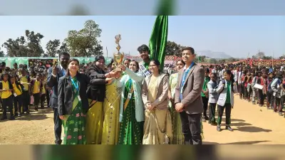 खेल प्रतियोगिता में सरस्वती हाउस अव्वल