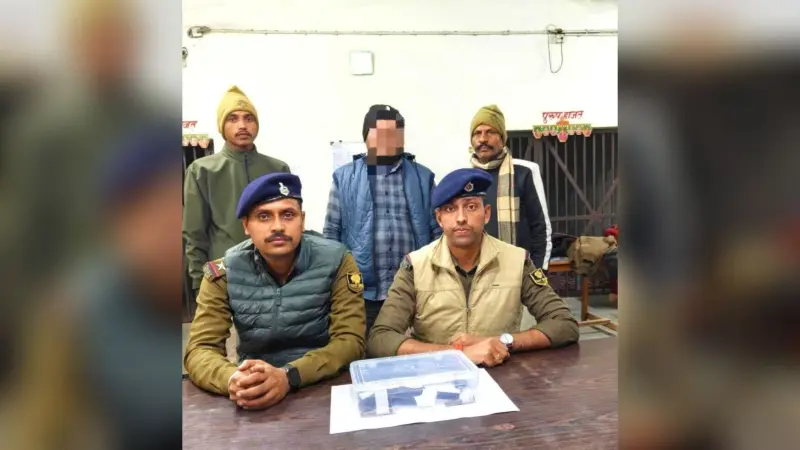 एनएच-31 पर वसूली में लाइनर गिरफ्तार, कट्ठा व कारतूस बरामद
