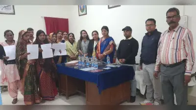 बनमनखी नगर परिषद ने 10 स्वच्छता साथी को सौंपा चयन पत्र