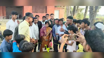 क्रिकेट टूर्नामेंट में युवाओं ने दिखाया दम