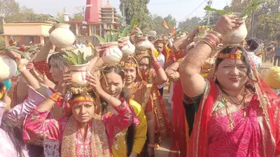 मोहदीनगर में शिवलिंग की प्राण प्रतिष्ठा को लेकर निकाली गयी कलश शोभायात्रा