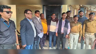 टीम ने की मेडिकल स्टोर सहित अल्ट्रासाउंड सेंटर की जांच