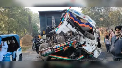 चालक को आयी झपकी, दो हाइवा टकराया, कोई हताहत नहीं