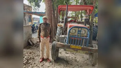अवैध बालू लदा ट्रैक्टर जब्त, खनन माफियाओं में हड़कंप