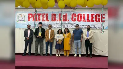 गायिका और अभिनेता पहुंचे पटेल बीएड कॉलेज