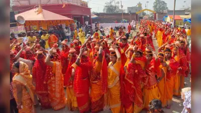 हिंदू सम्मेलन के दौरान अमौर शिव मंदिर से निकली गयी कलश यात्रा
