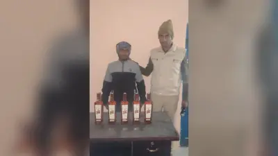 शराब के साथ तस्कर गिरफ्तार