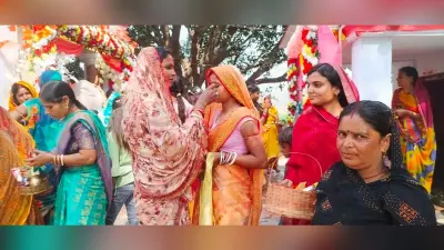 शिवालयों में श्रद्धालुओं की उमड़ी भीड़