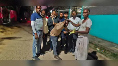 बुंडू में अध्यक्ष पद के प्रत्याशियों ने लगाया जोर, प्रचार वाहन से होने लगी है शोर