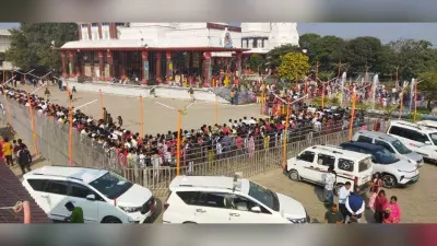 अशोक धाम मंदिर में डेढ़ लाख श्रद्धालुओं ने किया जलाभिषेक