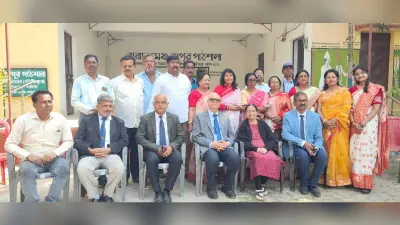 East Singhbhum News : विभूति बाबू की स्मृतियों को देख अभिभूत हुए चीफ जस्टिस