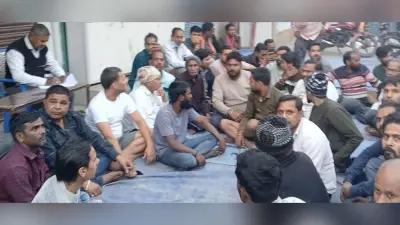 अग्निकांड के पीड़ित दुकानदारों ने राहत सहायता की लगायी गुहार