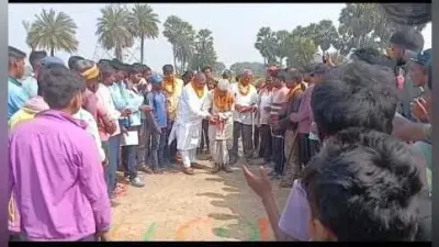 हिजरिया गांव में क्रिकेट टूर्नामेंट का उद्घाटन, खिलाड़ियों में उत्साह