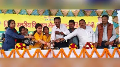किसानों को जैविक खाद व खेती एवं आधुनिक कृषि तकनीकों की दी गयी जानकारी
