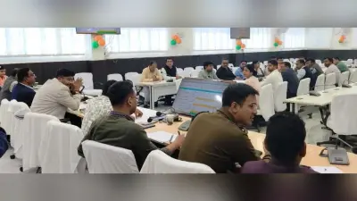 लंबित मामलों के निष्पादन व राजस्व वसूली में तेजी लाने का जिलाधिकारी ने दिया निर्देश