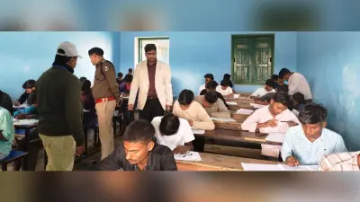 मुंगेर जिले के 22 केंद्रों पर मैट्रिक परीक्षा आरंभ, पहले दिन 468 परीक्षार्थी रहे अनुपस्थित