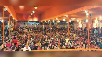 Bokaro News : आर्यन बाबू के गीतों पर झूमे लोग