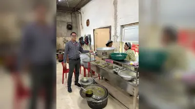 Seraikela Kharsawan News : बिना लाइसेंस के कैंटीन बंद करने का आदेश