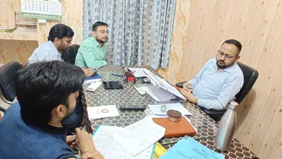 डीसीएलआर का औचक निरीक्षण, लंबित मामलों की हुई समीक्षा