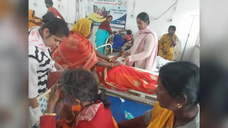 बस ने पीछे से ऑटो में मारी ठोकर, 14 जख्मी