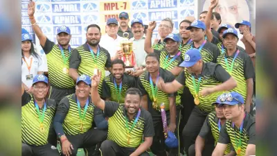 Mahadev premier league cricket tournament : स्वर्णरेखा ने कवच को 11 रन से हराकर जीता एमपीएल-7 का खिताब
