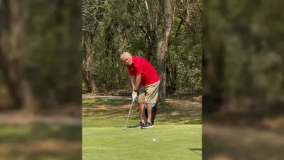 Jfc Head coach played golf: जेएफसी के कोच ने गोल्फ में आजमाये हाथ, तो, खिलाड़ी पहुंचे चिड़ाघर