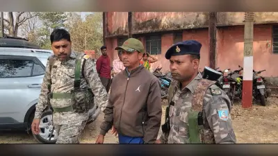 आठ हजार रिश्वत लेते रंगे हाथ धराया सिल्ली का अमीन