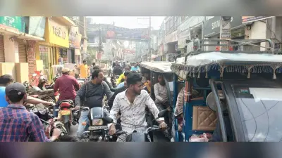 लाख प्रयास के बावजूद अतिक्रमणकारियों को हटाना प्रशासन के बूते से हो गयी है बाहर