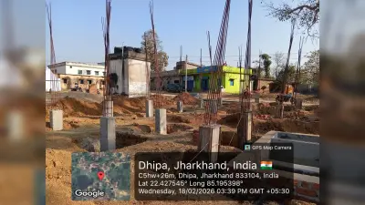 Chaibasa News : ₹55 लाख के स्वास्थ्य केंद्र निर्माण में धांधली, रोक के बाद भी निर्माण जारी