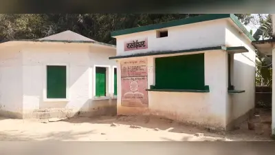 East Singhbhum News : रसोइयों की हड़ताल से कहीं चूल्हे ठंडे, तो कहीं नियमित बना भोजन