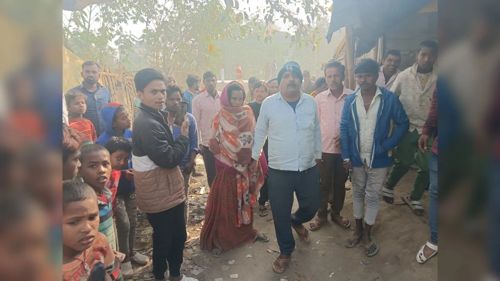 बच्चा चोरी का आरोप लगा की महिला की पिटाई