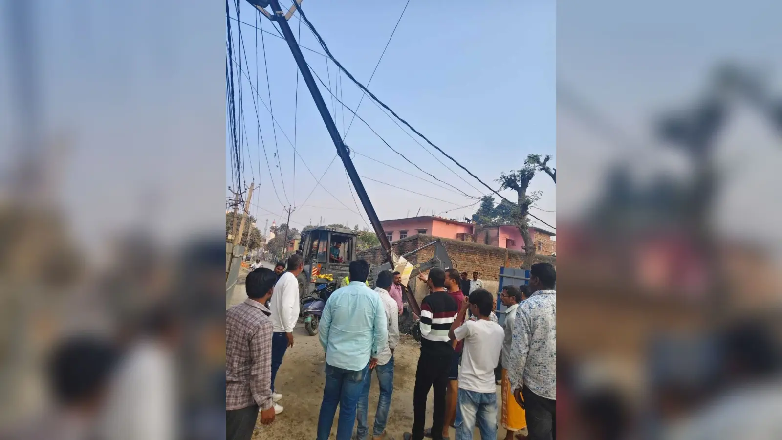33 केवी बिजली पोल गिरने से शहर में छाया घंटों अंधेरा, लोग रहे परेशान