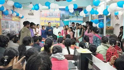 जेआइआइटी संस्थान का मना स्थापना दिवस