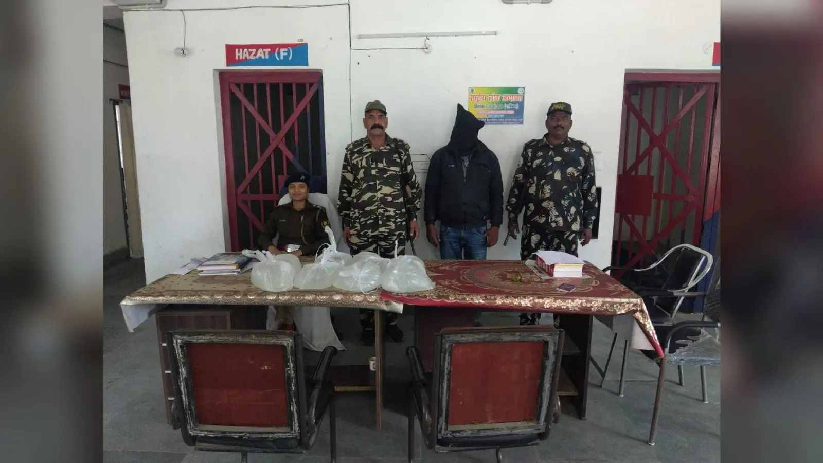 28 लीटर महुआ शराब के साथ तस्कर गिरफ्तार