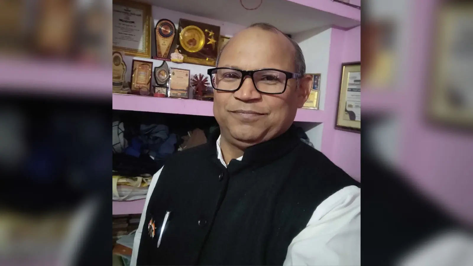 मातृभाषा रत्न मानद उपाधि से सम्मानित हुए शिक्षक रमेश