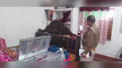 बंद घर से नकद व जेवरात की चोरी