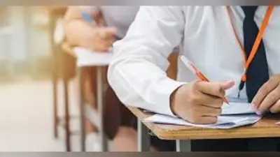 छह हजार तक घटा पारा शिक्षकों का मानदेय, सरकार ने महाधिवक्ता से मांगी राय