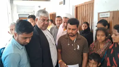 हथियारबंद अपराधियों ने अधिवक्ता से बाक व नकदी लूटी