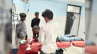 ट्रेन से गिरकर अज्ञात युवक घायल, रेफर