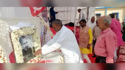 दिवंगत भाकपा नेता कॉ प्रमोद शर्मा को दी गयी श्रद्धांजलि