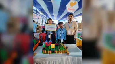 राज्य स्तरीय मेला में ठाकुरगंज उमवि लोधा के बच्चों ने किया प्रोजेक्ट्स प्रदर्शित