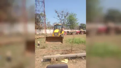 अधौरा में अवैध खनन पर बड़ी कार्रवाई, जेसीबी व तीन ट्रैक्टर जब्त