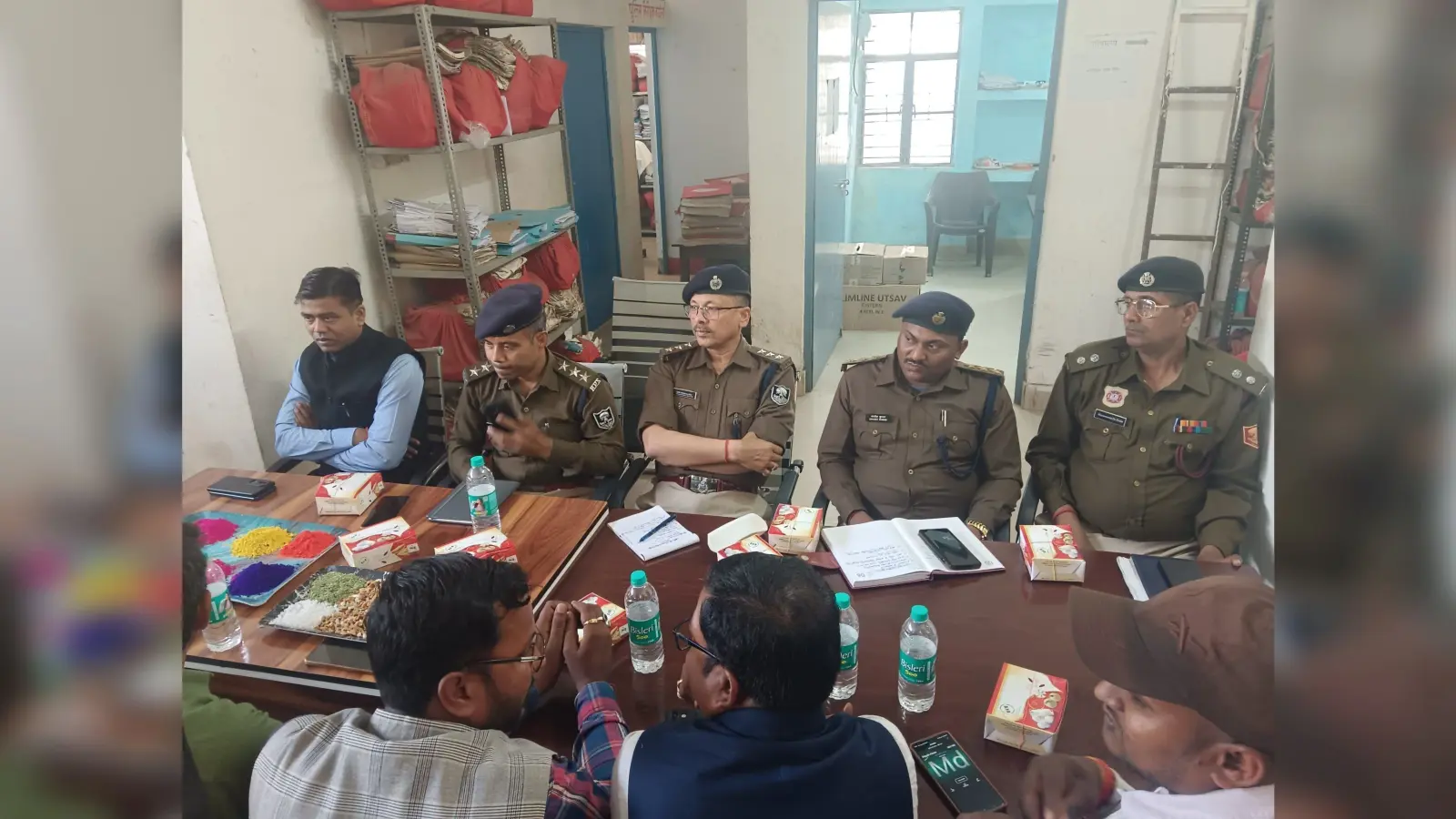 पर्व के नाम पर किसी भी प्रकार की सामाजिक मर्यादा भंग करने की अनुमति नहीं