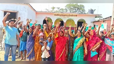 विद्यालय संचालन में लापरवाही के आरोप में प्रदर्शन