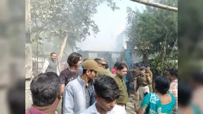 विद्यापुरी मुहल्ले में लगी आग, एक परिवार का घर जला