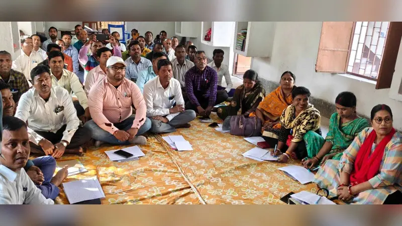 अनामांकित व ड्रॉप आउट बच्चों को विद्यालय से जोड़ने पर जोर