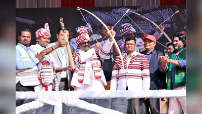 असम में हिमंता को टक्कर देने की तैयारी में जुटे हेमंत, विधानसभा की 35-40 सीटों पर झामुमो की नजर