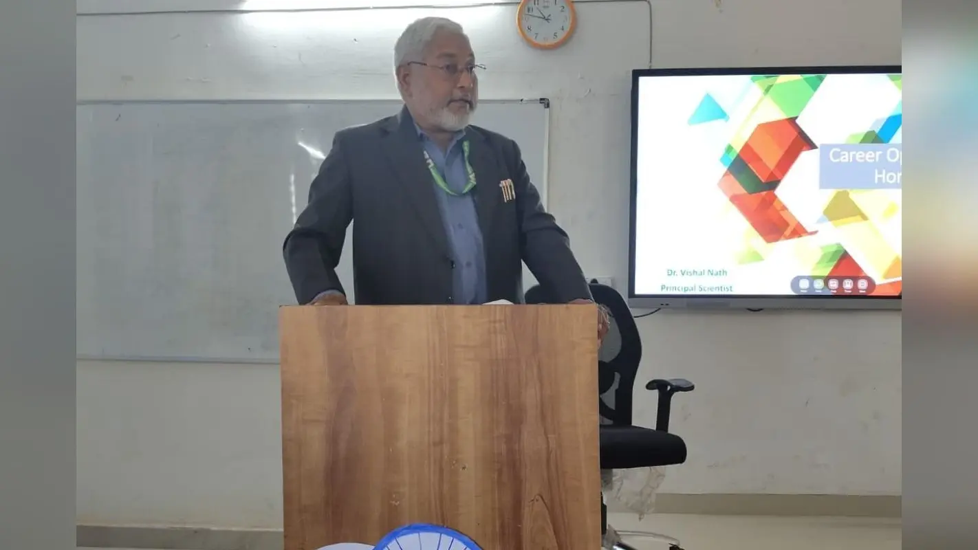 चाईबासा उद्यान महाविद्यालय में ‘दीक्षारंभ’, डॉ. विशाल नाथ बोले- झारखंड में बागवानी की अपार संभावनाएं