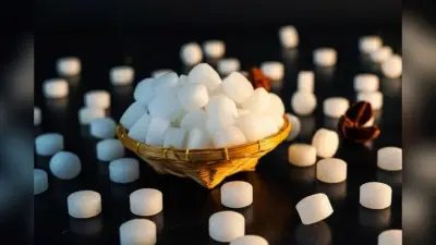 कपूर की टिकिया को इस तरह रखें संभालकर – खुशबू भी रहेगी और नरमाहट भी नहीं आएगी